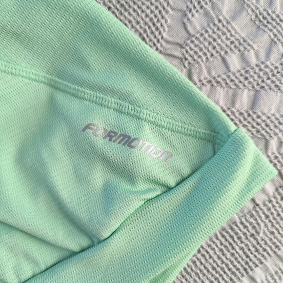 Adidas Climacool Adizero Mint Green & Red Tennis Tank Top & Skort Set - Picture 3 of 10